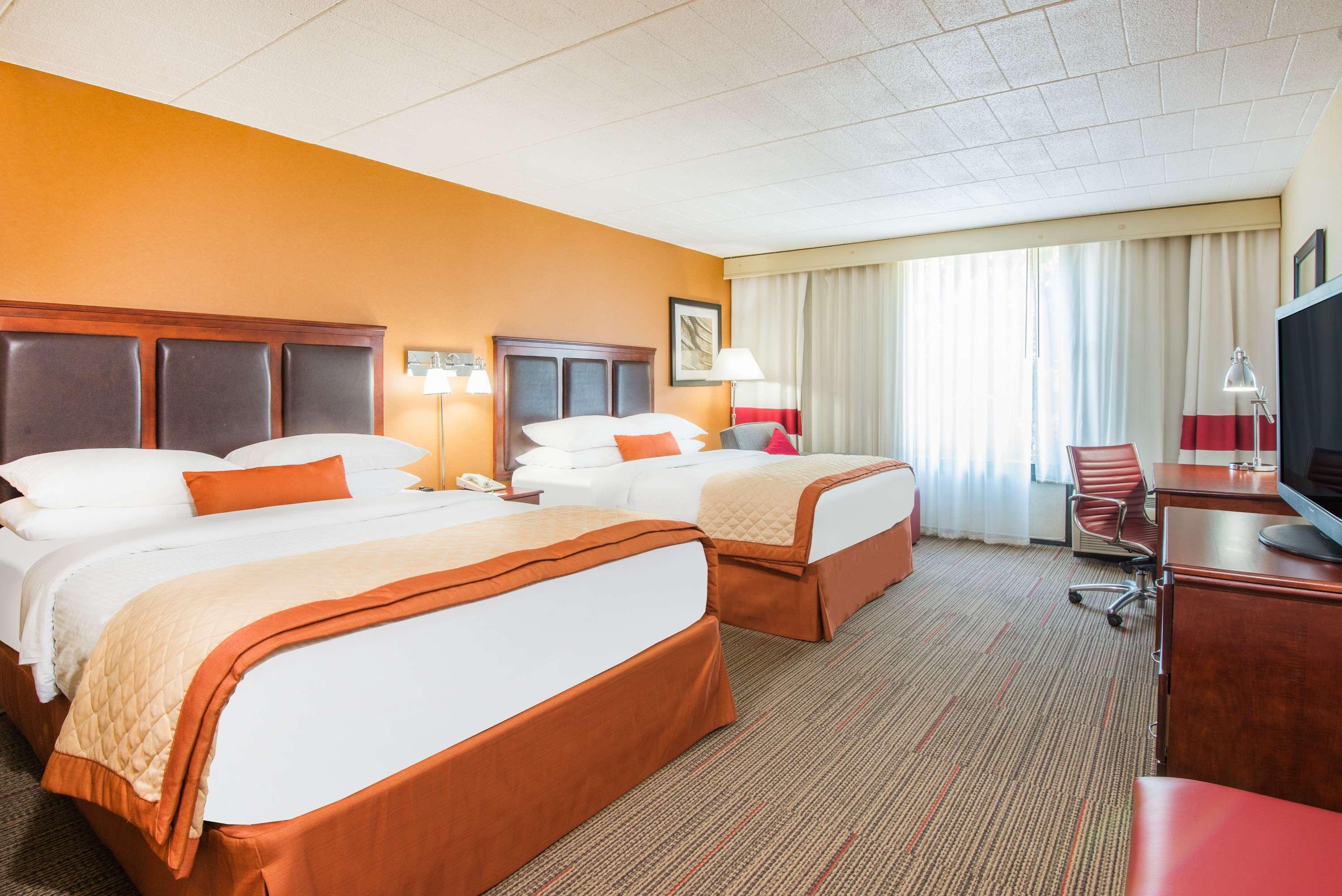 Wyndham Garden Inn Pittsburgh Airport Robinson Township  Bagian luar foto