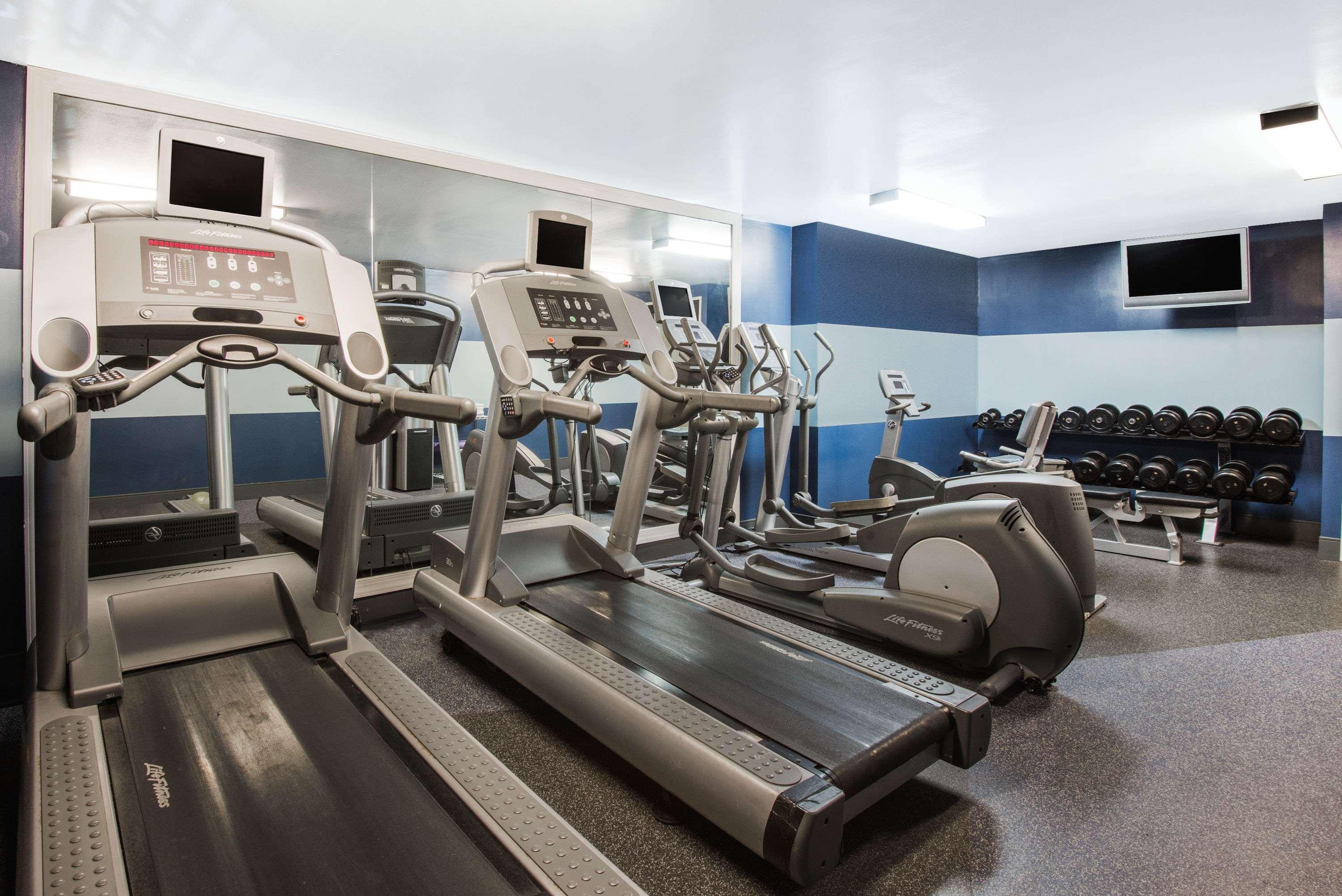 Wyndham Garden Inn Pittsburgh Airport Robinson Township  Bagian luar foto